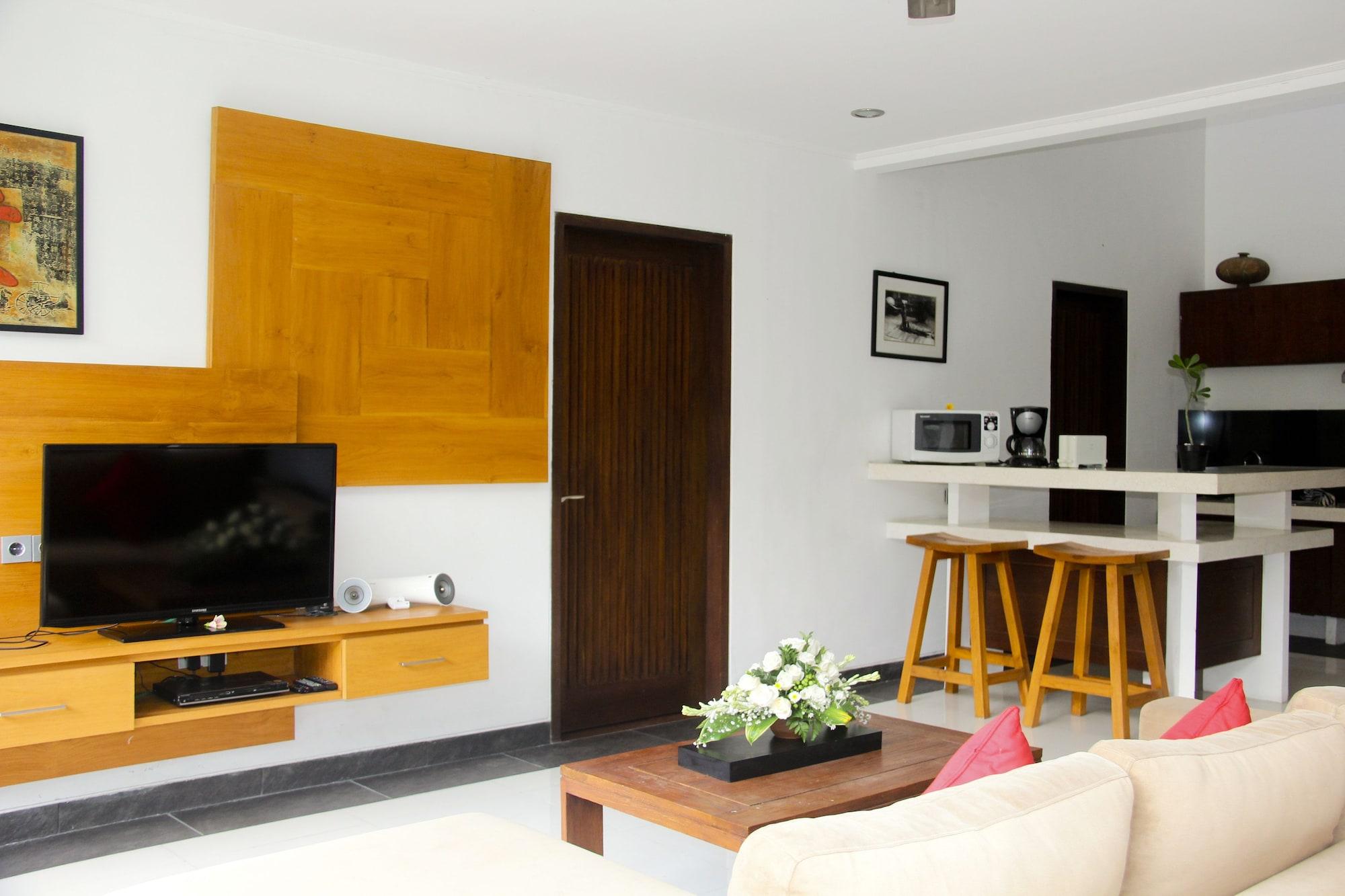 Kerobokan Delu Villas & Suite מראה חיצוני תמונה